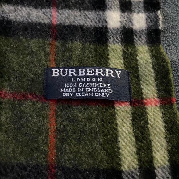 BURBERRY scarf 100% authentic green nova check London cashmere England pre owned - Picture 3 of 5